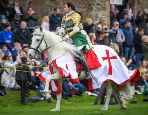 St George's Day Tamworth Castle Grounds